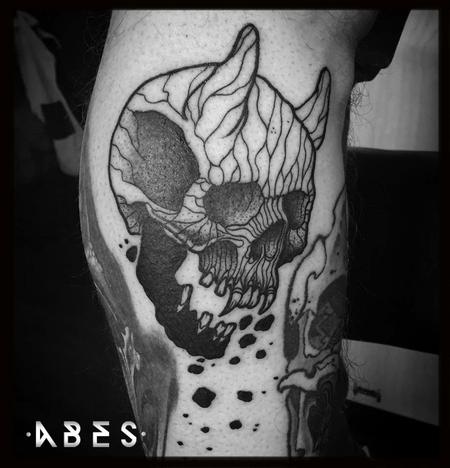 Tattoos - horns skull - 114959